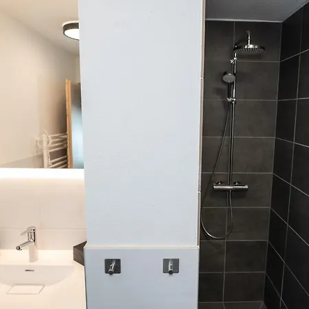 Bernstein Apartment *